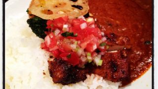 渋谷の裏手のビストロのカレー