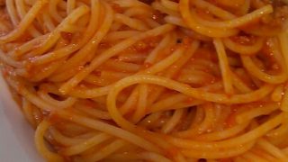 トマトソースのスパゲティ